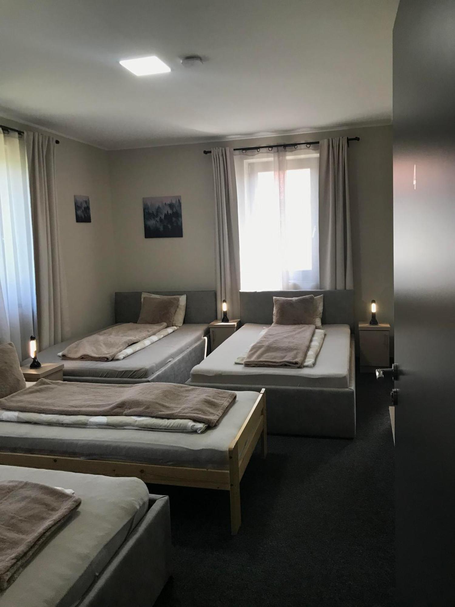 4 Haloszobas Pihenj Meg Vendeghaz Nyíregyháza Exterior foto